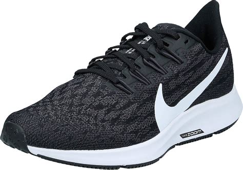 most comfortable nike walking shoe.